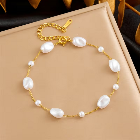 Dreamy Pearl Bracelet