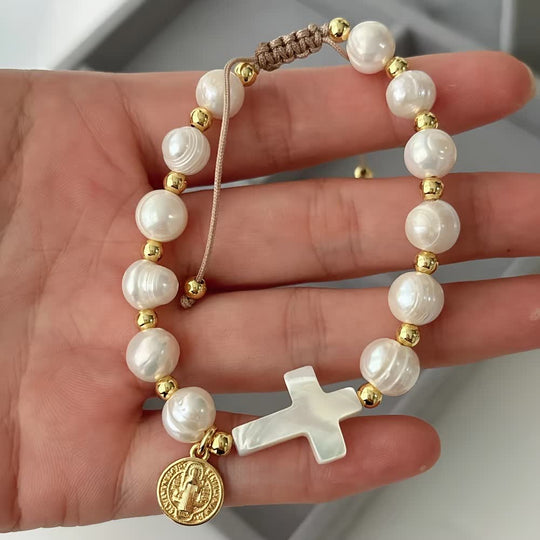 Elegant Saint Benedict Medal Adjustable Glass Bracelet: Spiritual Blessing Jewelry