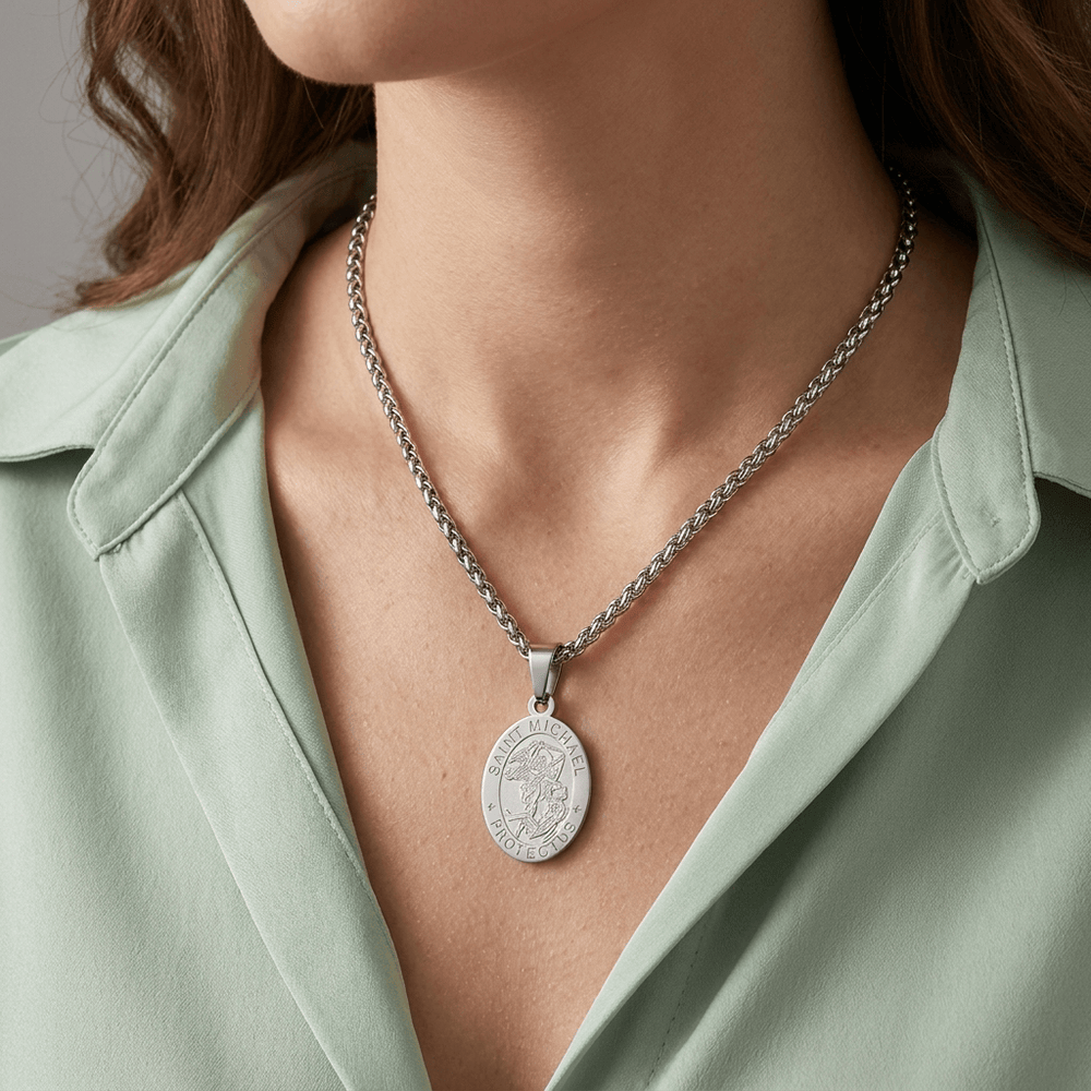 GLORY ARCHANGEL NECKLACE