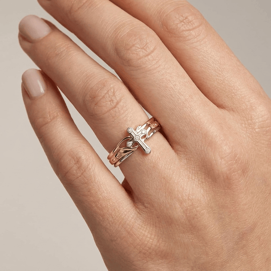A MOTHERS LOVE SILVER & GOLD RING