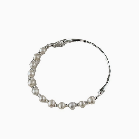 Madreperla Pearl Bangle