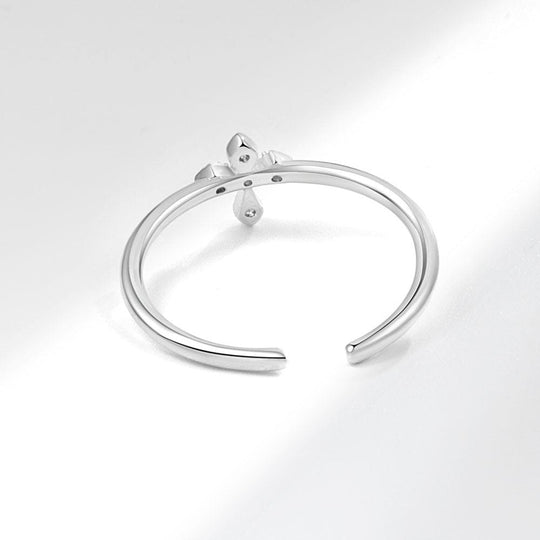 SILVER CROSS GLOW RING