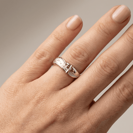 DIVINE JOURNEY SILVER MOM RING