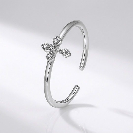 SILVER CROSS GLOW RING